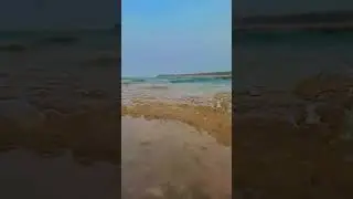Android slow-motion. Filmed in Samsung s20fe 5g #mobilslowmo #android #mobile #shorts #newcreator