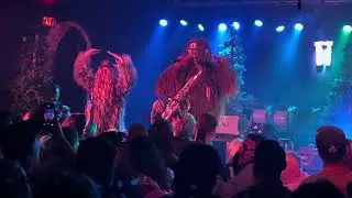 Saxsquatch w/Thickfoot cover 'HOT TO GO!' by Chappell Roan at Shank Hall in Milwaukee, WI - 10.14.25