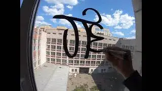 Teslord graffiti and hendstyle