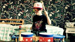 SONG 2 - Blur / The Wackids (Clip officiel)