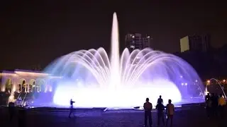 La pantalla de agua más grande del mundo!
