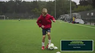 Techniktraining Fu&szlig;ball: 4er-Rhythmus links richtig lernen!