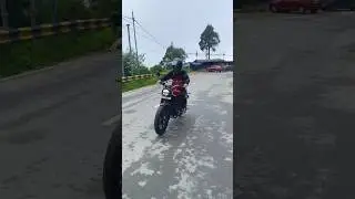 Honda cb350rs flyby and exhaust note #hondacb350rs