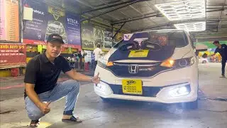 Honda Jazz 2018 lắp bi gầm Tigerlight 3 m&agrave;u kết hợp đ&egrave;n led gầm xi nhan Daylight thể thao, c&aacute; t&iacute;nh.