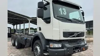 VOLVO VM 330 6x4 2013