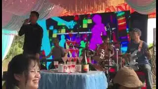 Lagi syantik-siti badriah!bạn trai hát đám cưới (cover)