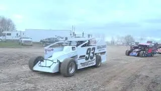 Dirt Modifieds go out for practice at Utica Rome Speedway Apr 21 2024