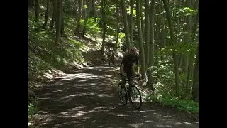 Abbiamo affrontato una salita in bici terribile. Sconosciuta, non la trovate nemmeno su Google Maps.