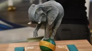 Sculpt Your Cake and Eat it Too
