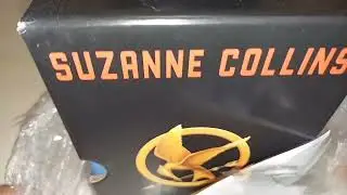 The Hunger Games Boxed Set Unboxing
