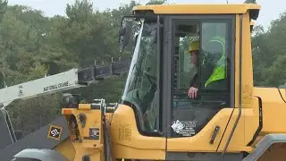 Women are underrepresented in trades, but Maine industries hope that changes