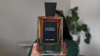 Midnight Raspberry Day Three Fragrances (Аромат года)