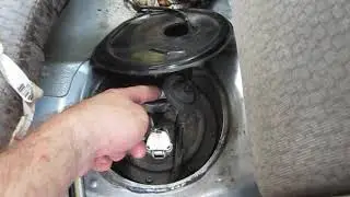 Location of fuel tank vapor pressure sensor 2004 Toyota Corolla