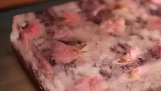 Traditional japanese jelly art (Cherry Blossom) / 桜羊羹