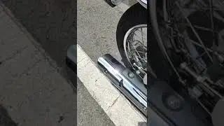 Yamaha Rx135 5speed stock sound. Completely restored with new Catalytic Converter