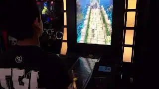 Lot #71 Temple Run HUGE Modern Ticket Redemption Game