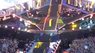 One Direction - No Control + What Makes You Beautiful Brussels 13/06