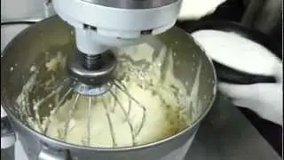 How to make coconut pandan ice cream with liquid nitrogen