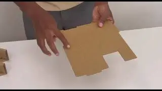 Montagem protetor de cantos em cartão