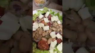 Simple, satisfying, invigorating CANNELLINI BEAN SALAD with cucumber for MEATLESS MONDAY @TNOG504