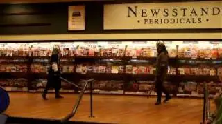 Moonwulf vs. Corwin at Barnes & Noble Demo (Single One Handed Sword)