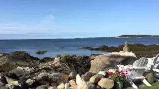 Walking along Ocean Point | East Boothbay Maine