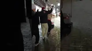 Aditotoro, Marc Eggers, Paul Frege, SkylineTV & Nici Stemmler testen einen Robi in Finnland.