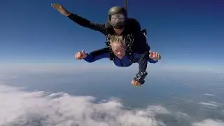 88-Year-Old Grandma Checks Skydiving Off Bucket List