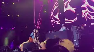 Mayores by Becky G (feat.Bad Bunny) live at Calibash 2018