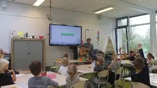 meester Arnold lied aanleren Kronkebonker