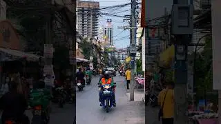 Daily life in Bangkok 1 #vacation #travel #nomad #trip #thai #streetlife #asia #motorcycle