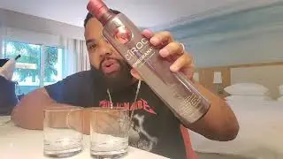 New Ciroc Pomegranate is it good?!? YES! or NAH!!!!! #ciroc #CIROCPOMEGRANATE #jakefever