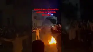 Iranische Frauen verbrennen ihre kopft&uuml;cher um die Mullahs abzuf*cken! #protest #politik #polizei