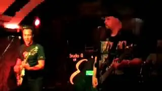 DESDRO LIVE @ ELLA LOUNGE,NYC 2014