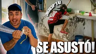 Asustando a mi mama