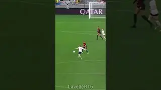 How? She won that ball when she was the small of both defenders? #roselavelle #uswnt #woso #football