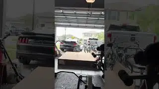 2017 Mustang stalker hood unboxing