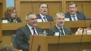Poslanici NSRS kritikovali Vladu, Cvijanović: Ako vam se ne sviđaju odluke, vratite plate
