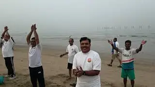 Daily FREE Aerobics & Yoga at Juhu Beach 🌅🧘&zwj;♂️Guided by Dr. Ushaben Patel Ji & Smt. Radhaben Ji 