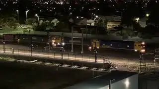 Pacific National G529 XR554 G528 9306 train Sunshine