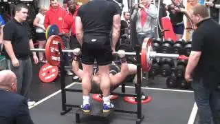 andy knight benches 135kg @81kg raw in the bpo harlow qualifier