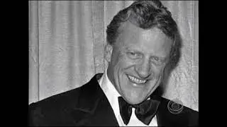 CBS Sunday morning salute to James Arness 2011