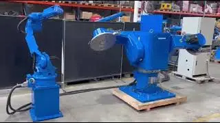 Motoman HP20 NX100 con VMF500 5 assi in EUROBOTS