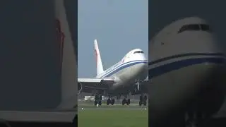 747 Butter Landing #swiss001landing #aviation #bumpylanding #airplanelanding #butterlanding #747