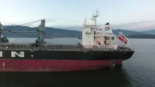 Kitsilano Beach - Flying a drone out to the oil tankers