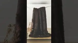New brown、black fluffy faux fur blanket! Get your now!#battilohome #shorts