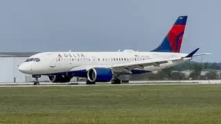 Delta A220-100 Landing at TVC