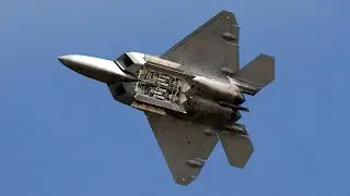 US $150 Million F-22 Stealth Jet Reveals Missile Bay During Low Pass Flight