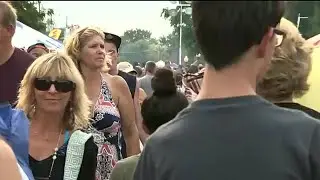 Party underway in 'Eclipseville USA'