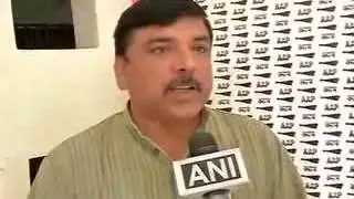 New twists in AAP controversy continue (Hindi)